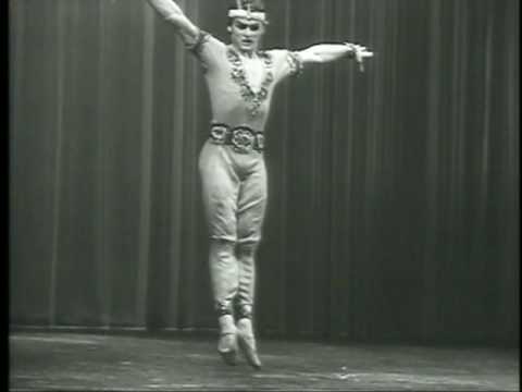 Mikhail Baryshnikov competing and winning in Moscow