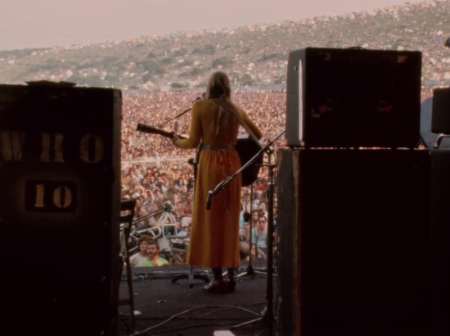 joni mitchell - The Isle Of Wight Festival in 1970