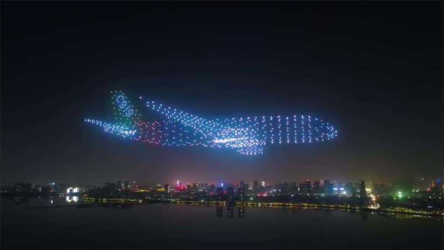 airplane LED drones